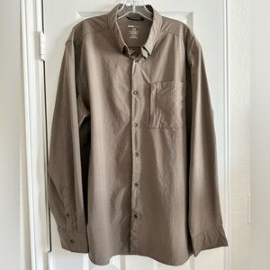 Swiss Tech Men's Dove Long Sleeve Button Down Shirt, Size XL (46-48)